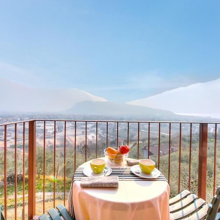 Lake View Dom-Us Apartment - Happy Rentals Riva del Garda Exteriör bild